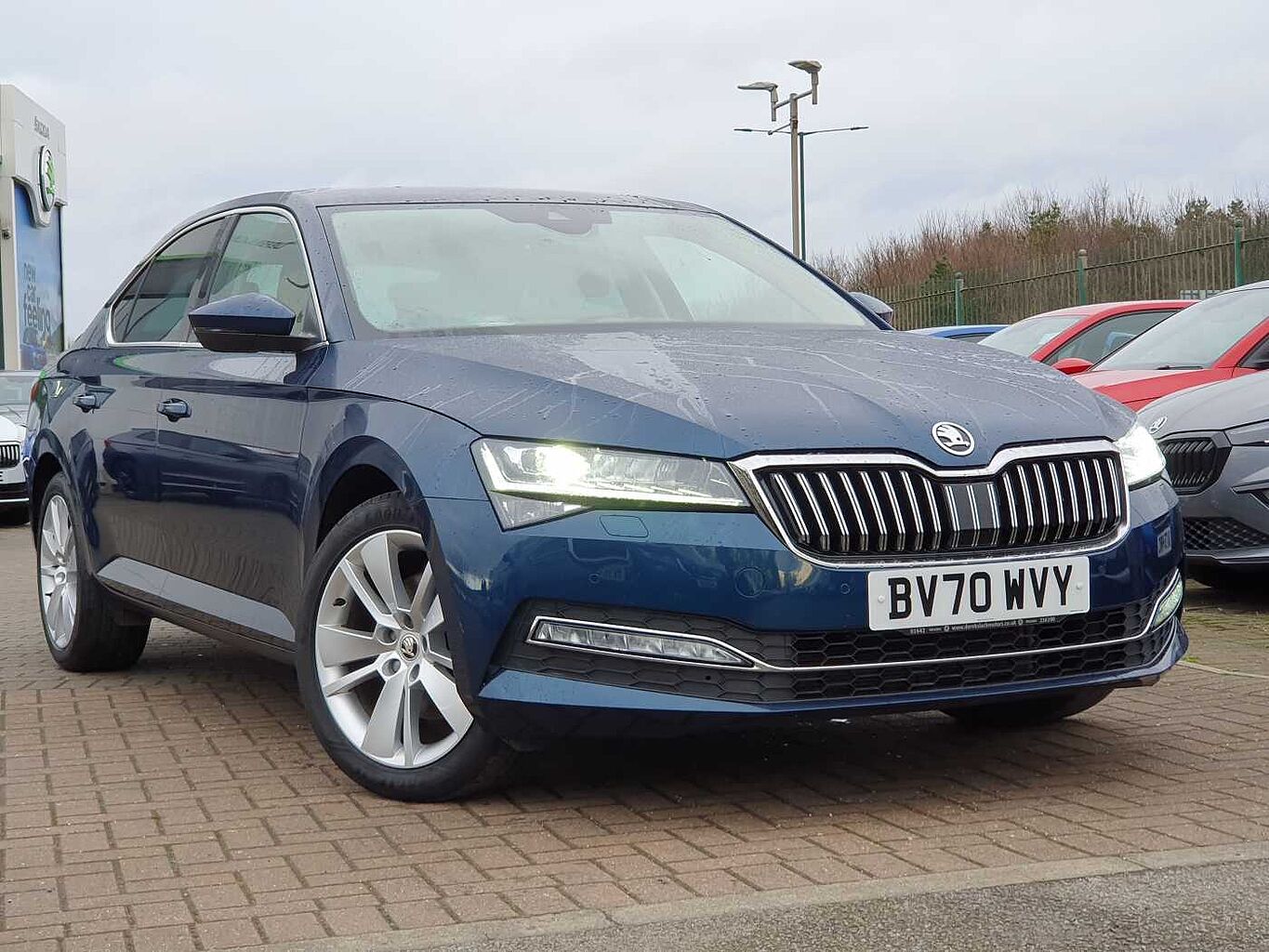 SKODA Superb 1.5 TSI (150ps) SE L DSG 5Dr Hatchback